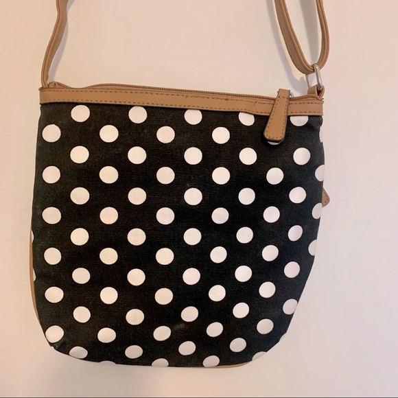 Rosetti Basil Crossbody w/Adjustable Strap - Picture 5 of 8